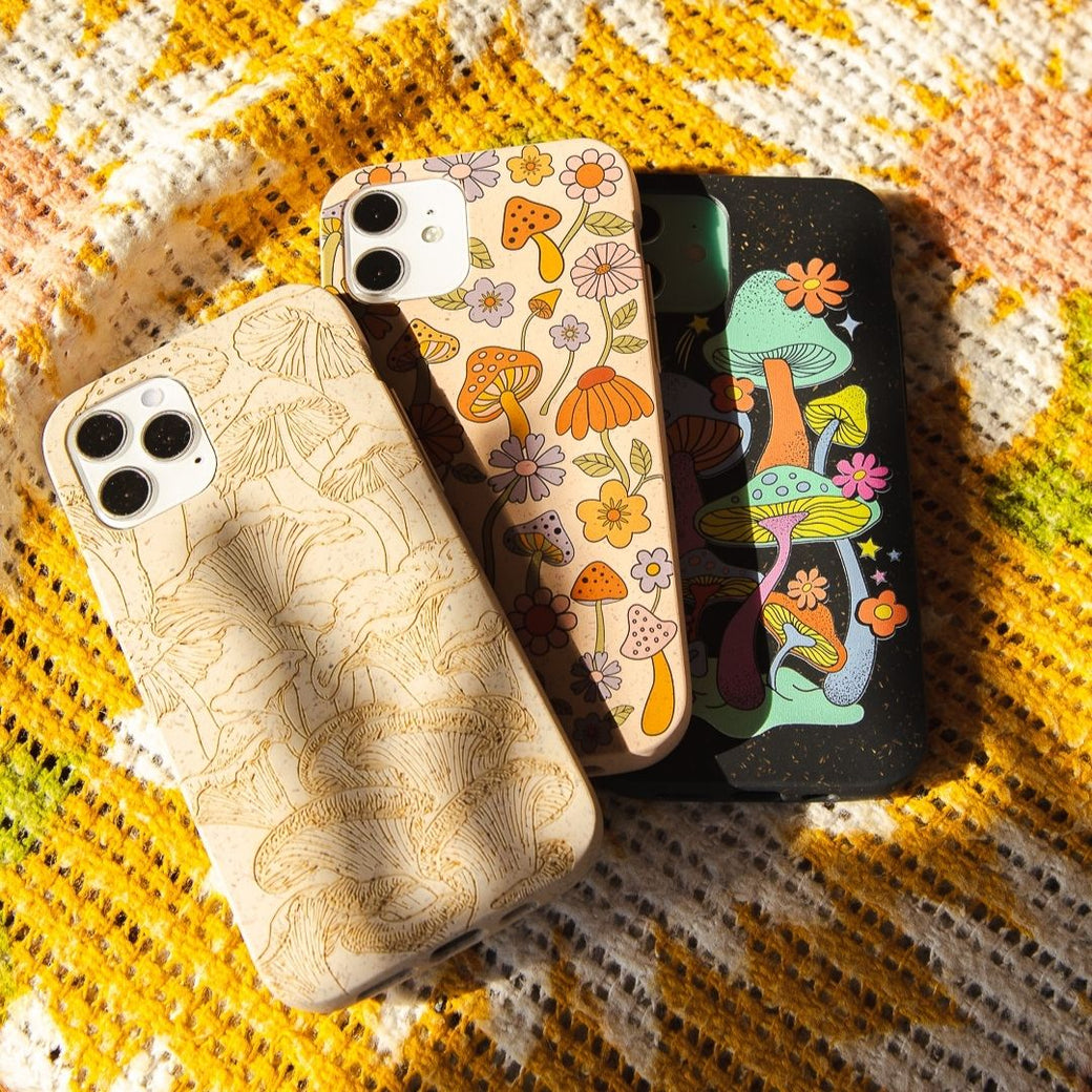 Black Magical Forest iPhone 6/6s/7/8/SE Case