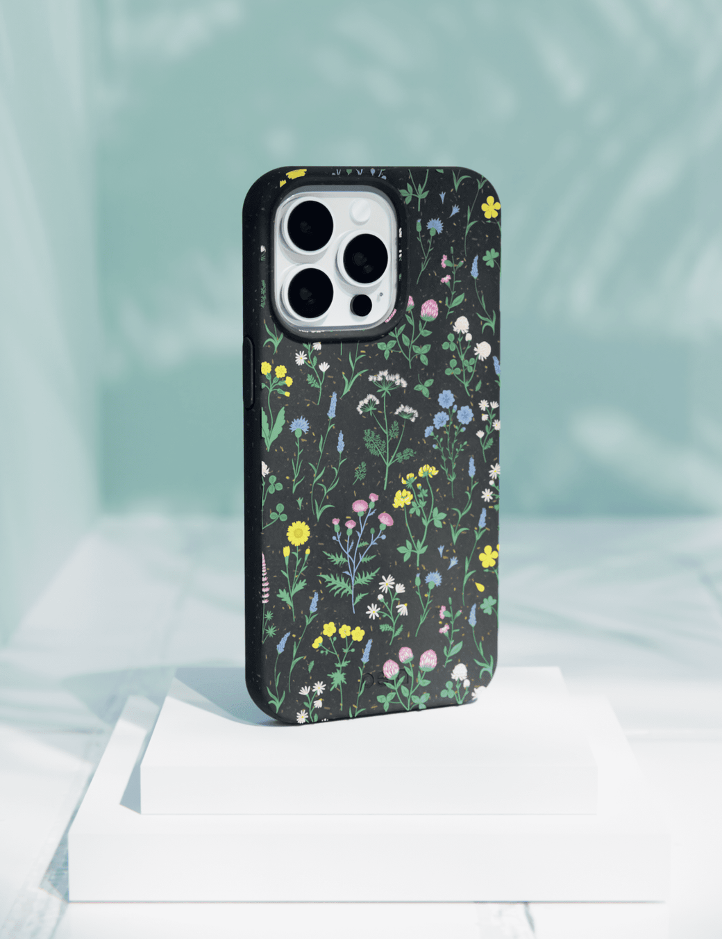 Black Shadow Blooms Google Pixel 7 Case